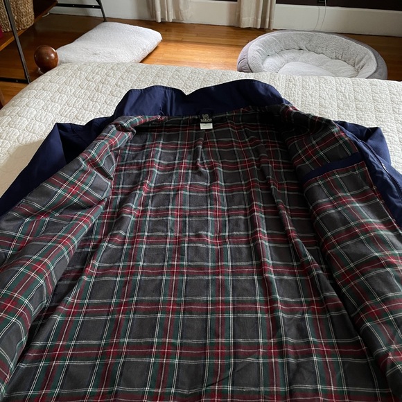 Men’s lightweight casual jacket with front zip and snap closure by Haband - Picture 3 of 3